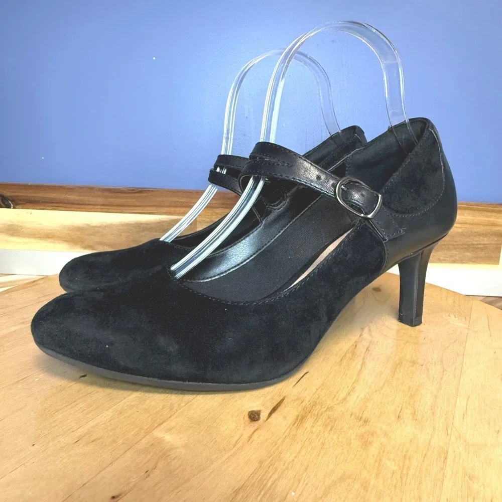 Clarks Womens Black Suede Leather Mary Jane‎ Pumps Buckle Strap Heels Round Toe